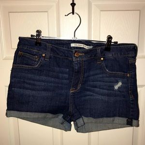 Dark Rinse Demin Shirts || Size 11/30 (Juniors)